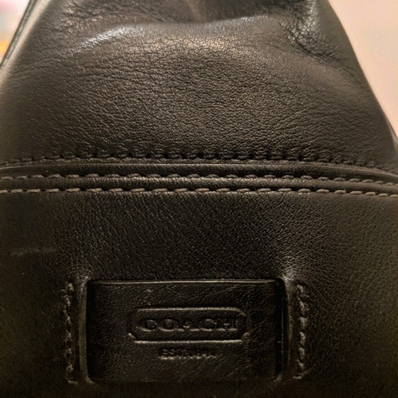 Coach Hampton Turn Lock Satchel - Picture 2 of 11